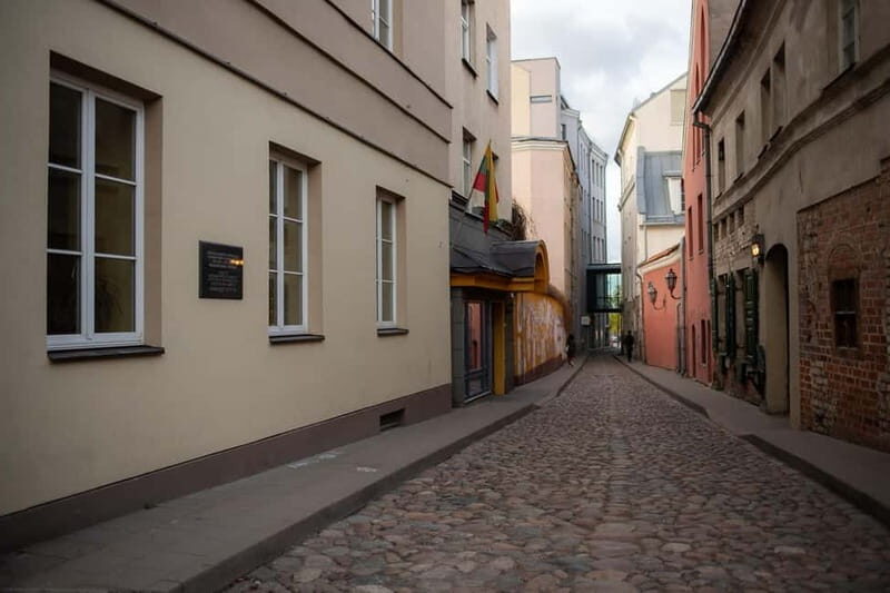 Discover Jewish Vilnius with a Local - Why the Personal Touch Matters