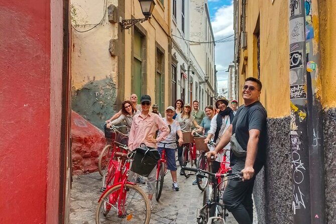 Discover Las Palmas City by Bike in 4 hours - FAQs