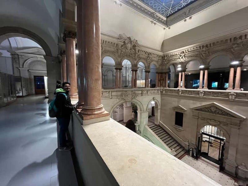 Discover Lausannes higlights & gems with a local guide (EN) - What the Reviews Say