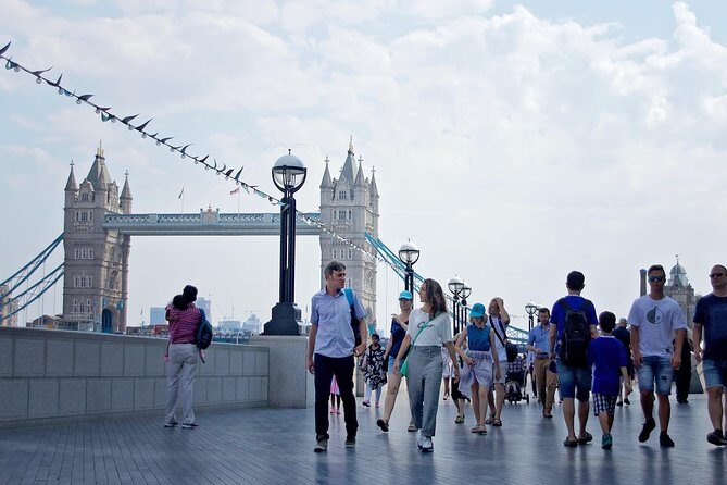 Discover London Along The River - FAQs