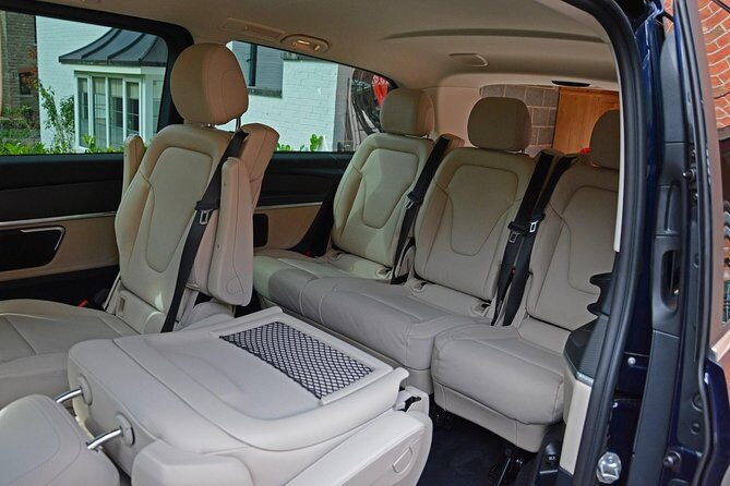 Discover London with your Executive Minivan Hire with Driver - The Review Verdict: Pros and Cons