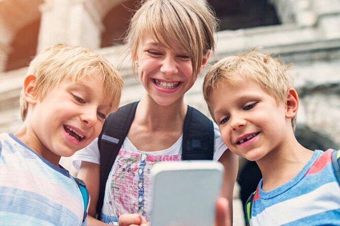 Discover Marseille while playing! Escape game - The alchemist - Who Is This Tour Best For?