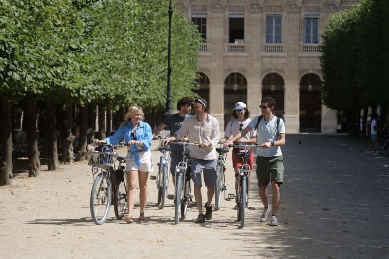 Discover Paris by bike - Key Points