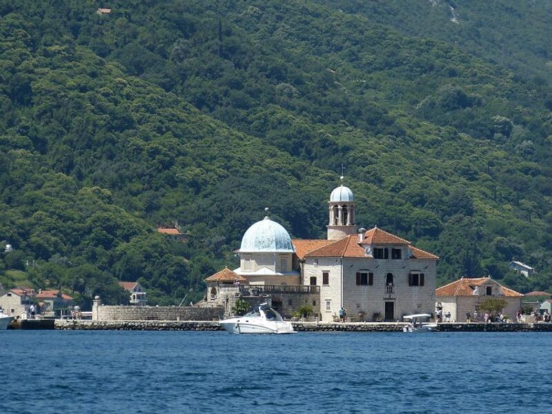 Discover Perast's Hidden Gem and Explore Kotor - Who Should Consider This Tour?
