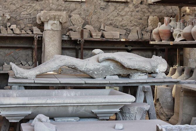 Discover Pompeii: Small Group Tour with Expert Archaeologist - Who Should Consider This Tour?
