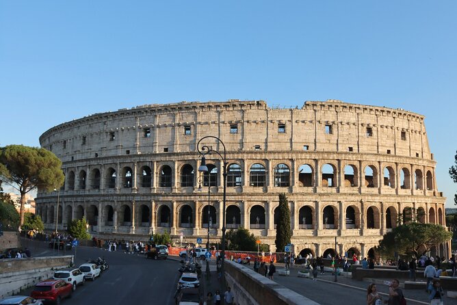 Discover Rome: Tour of the Colosseum, Forum and Palatine Hill - The Colosseum: More Than Just an Instagram Backdrop