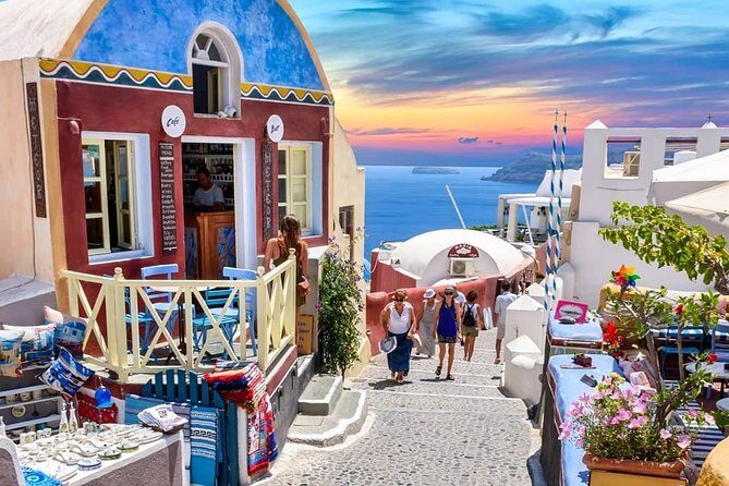 Discover Santorini in a Day- Private Tour 6 hours - Who Is This Tour Best For?