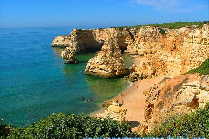 Discover The Algarve Region and The Local Gastronomy - FAQ