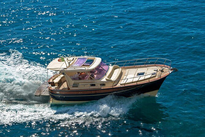 Discover the Amalfi coast between traditions, flavors and colors with a private tour - Food and Drinks