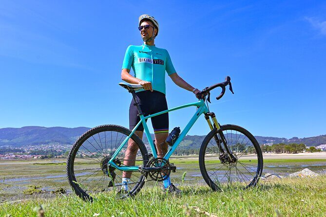 Discover the culture and coast of Vigo by electric bike - Key Points