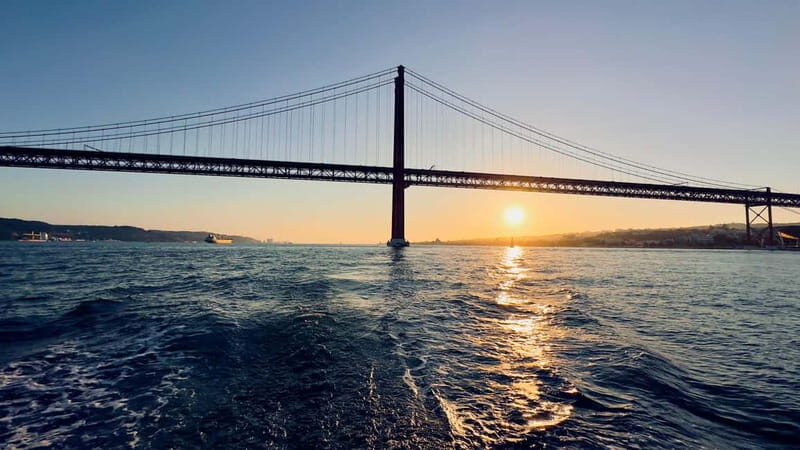 Discover the Lisbon Riviera : 2h Sunset Sailboat Wine Cruise - Why You Might Love This Experience