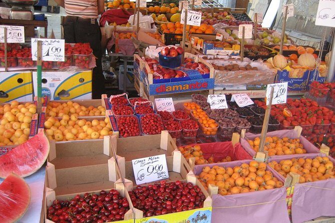 DISCOVER THE SECRET OF PALERMO Walking Tour Combining Art and best street food - Key Points