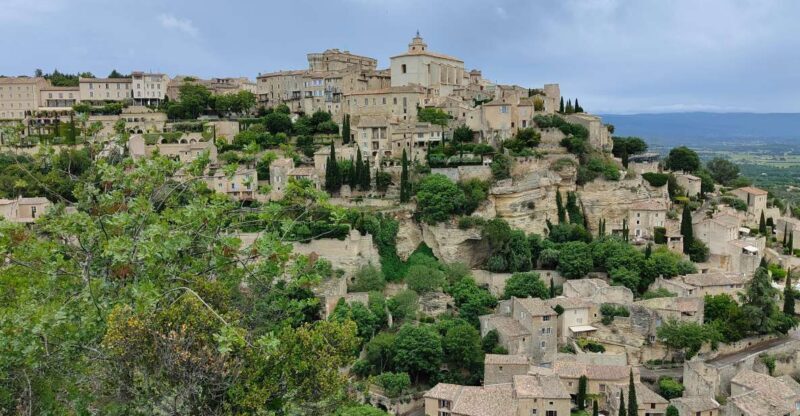 Discover the village of Luberon from Aix en Provence - Key Points