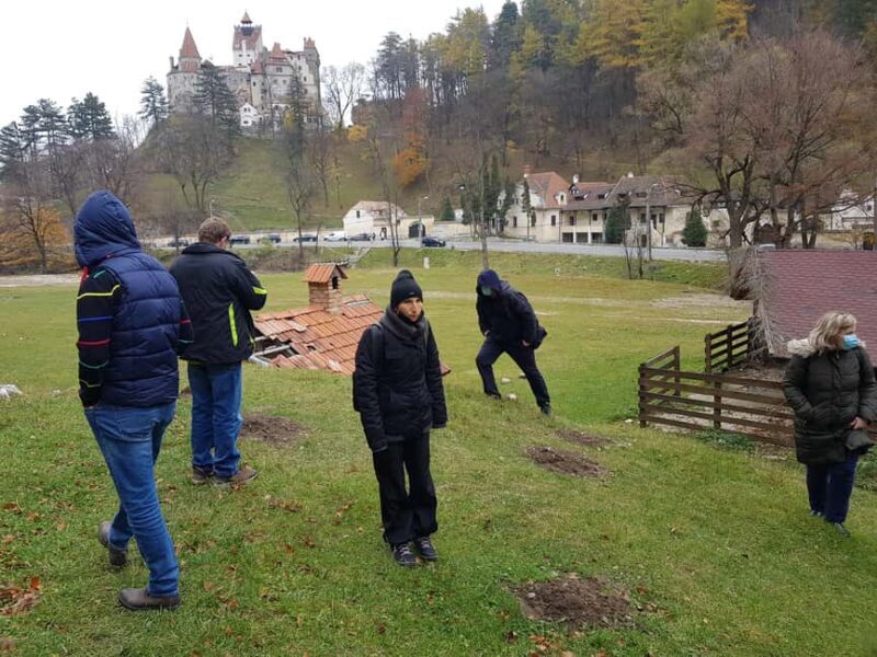 Discover Transylvania: Bran Castle & BV Day Trip from Sibiu - Authentic Romanian Lunch