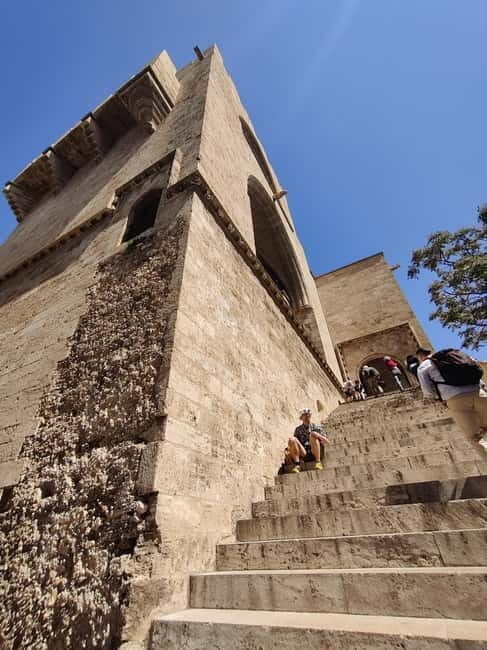 Discover Valencia yourself with a Playful walking tour! - What to Expect from the Playful Walking Tour