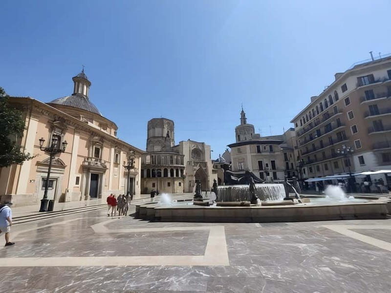 Discover Valencia yourself with a Playful walking tour! - Who Will Enjoy This Experience?