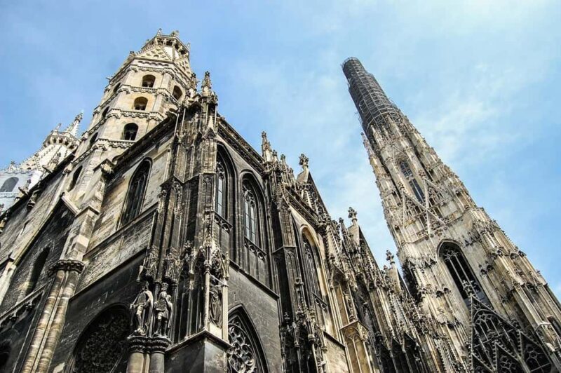 Discover Viennas Landmarks on a Private Express Tour - The Sum Up