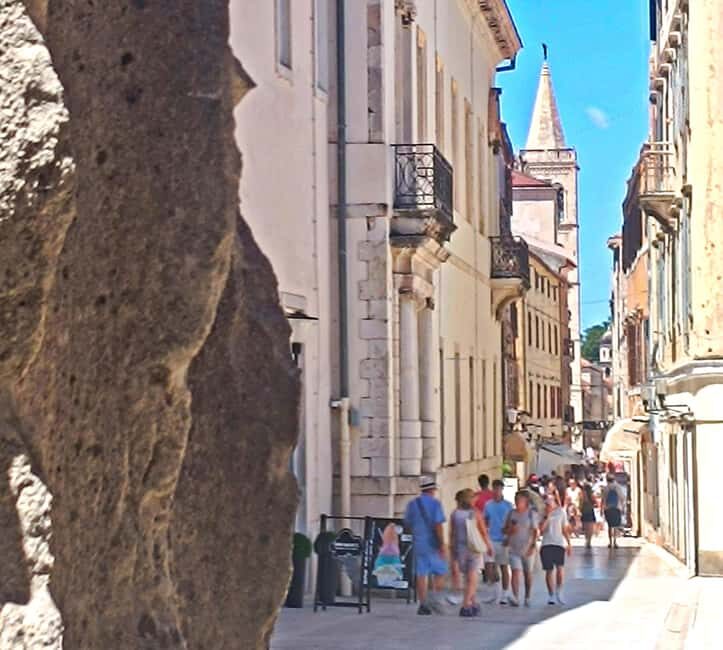 Discover Zadar privately: Individual guided tour in German - Detailed Breakdown of the Zadar Tour Experience