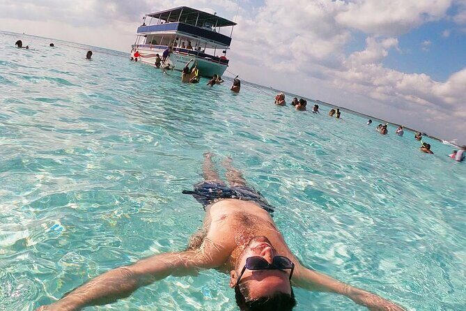 Discovering El Cielo Reef by Double Decker Catamaran - Frequently Asked Questions