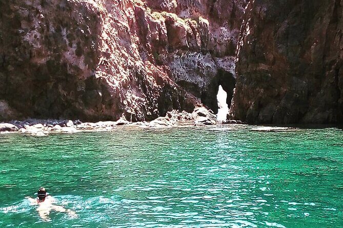 Discovering Lipari by boat (Private tour) - The Experience on Board