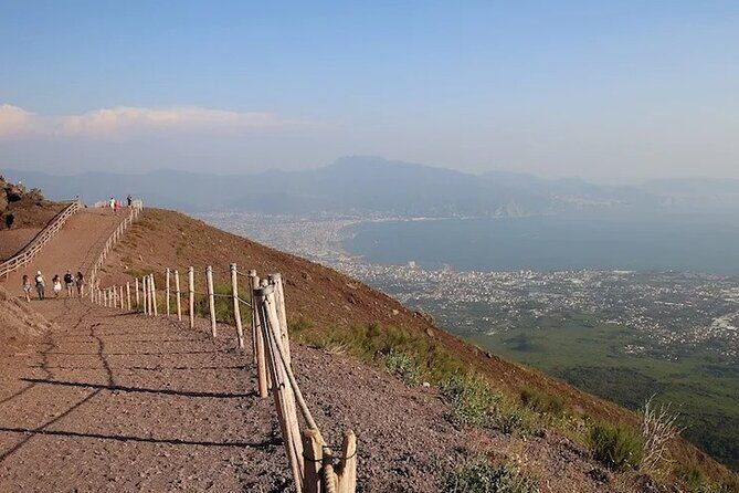 Discovering the Vesuvius - VIP tour / Small group - Why Travelers Love It