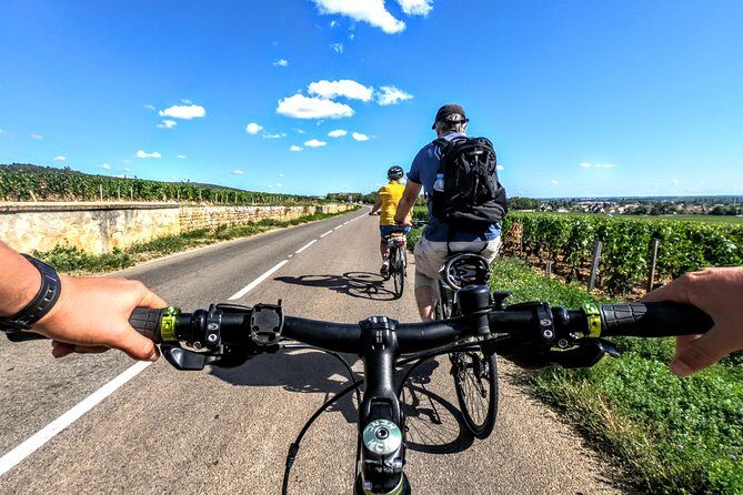 Discovery by bike & Tasting in the vineyards - Exploring the Burgundy Vineyards on Two Wheels: A Detailed Look at the Bike & Tasting Tour