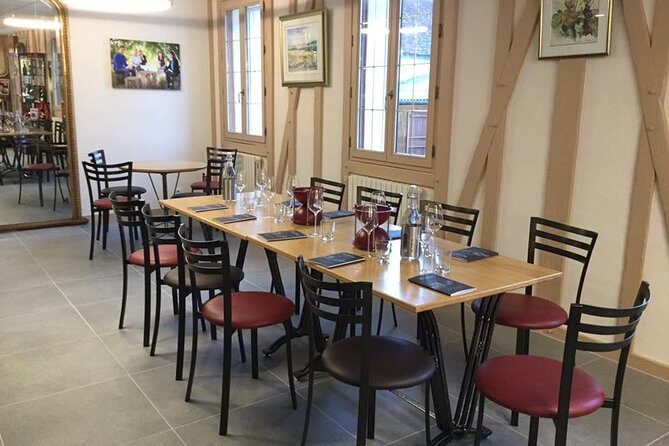 Discovery of a Champagne from Vintner, from the cellar to the tasting - Who Should Consider This Experience?