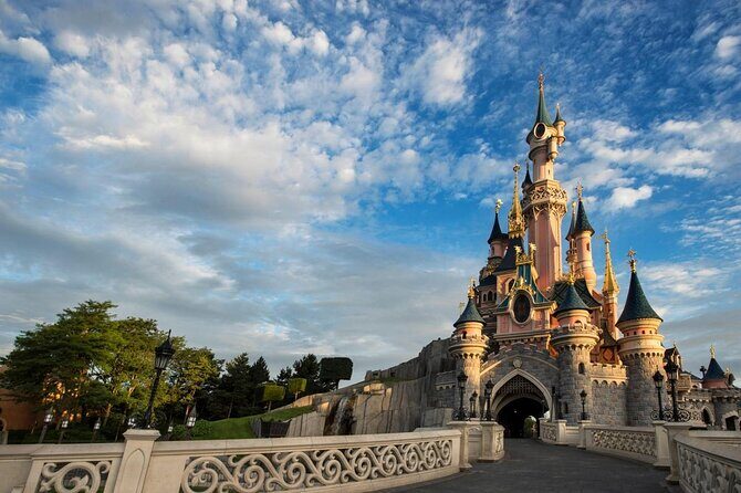 Disneyland® Paris 1 Day with Round-Trip Train Tickets from Paris - Key Points
