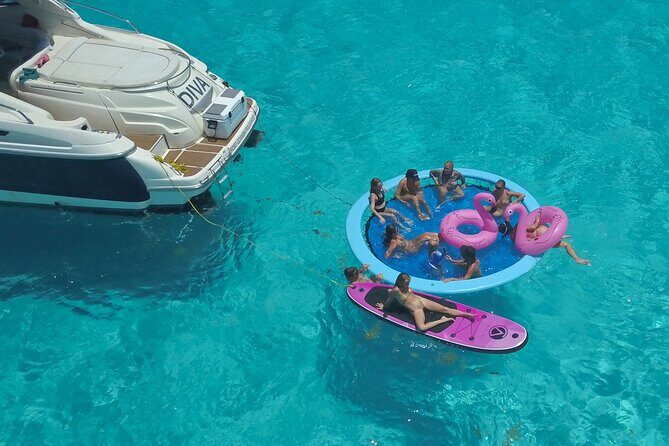 DIVA 60ft Elite Italian Yacht Experience in Cancun - What to Expect from the Yacht Experience