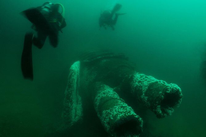 Dive the U-boat 1277, the most iconic dive in Portugal? - Exploring the U-boat 1277: What to Expect