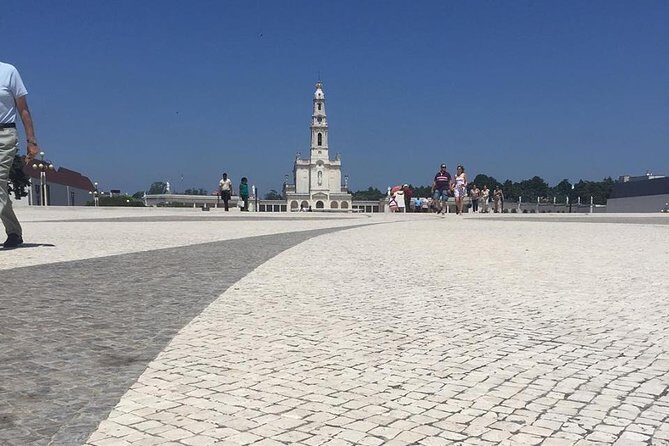 Divine Fátima Full Day Private Tour from Lisbon - The Basilica and the Chapel of Apparitions