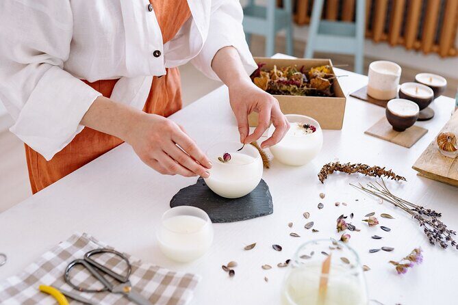 DIY Candle Making Class With Custom Scents in Brooklyn - Who Will Appreciate This Activity?