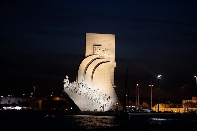 DJ Party on a Luxury Boat With Open Bar & Snacks - Sunset/Night - FAQ