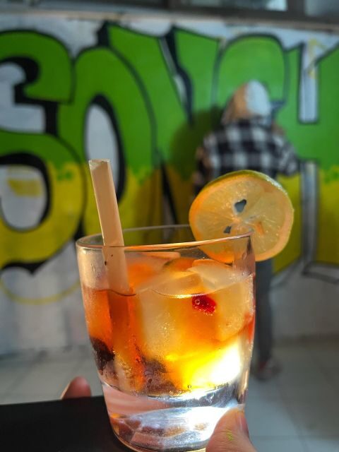 Do Graffiti and Drink Cocktails - Sip and Spray with Locals - What Will You Do During the Workshop?