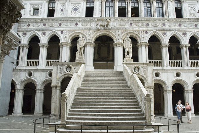 Doge's Palace & St. Mark's Basilica skip-the-line guided tour - FAQ