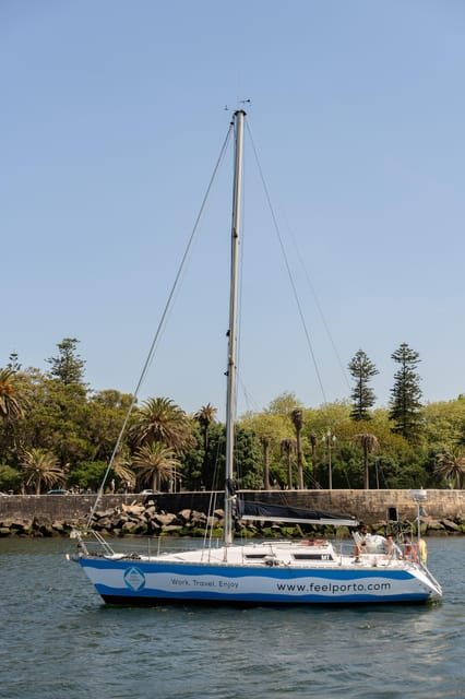 Douro River Cruise with Cheese & Tonic Porto in a Sailboat - FAQs