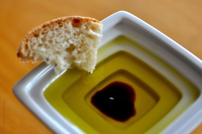 Douro Valley and Green Wine with Tastings, Chef Lunch and Boat - The Douro Region and a Chef’s Lunch