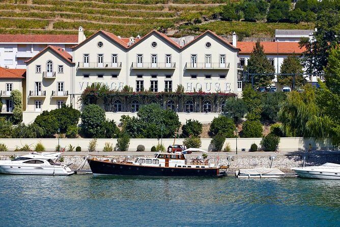 Douro Valley Cruise Porto to Pinhão: Breakfast, Lunch and Tasting - Price and Value
