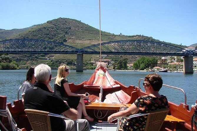 Douro Valley: private tour with lunch and wine estate all inclusive - A Deep Dive into the Douro Valley Private Tour