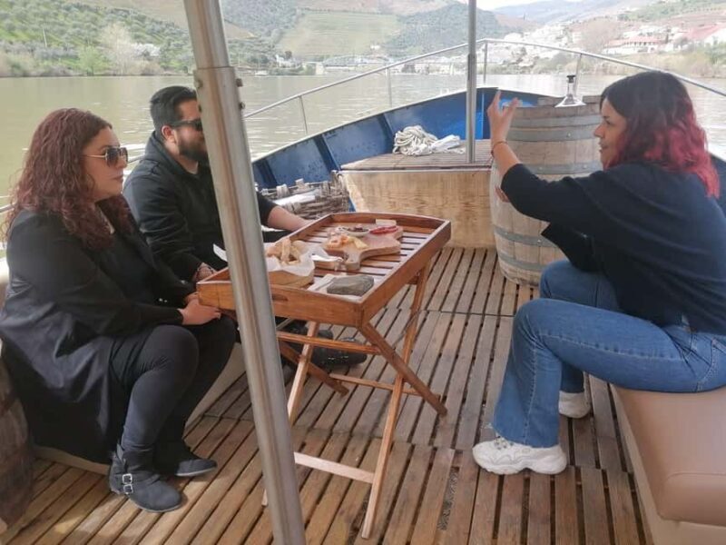 Douro Valley Sunset: 1 Winery visit & 1-h Boat Tour - Exploring the Douro Valley Sunset Tour: A Practical Guide