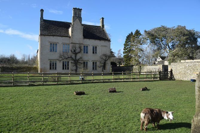 Downton Abbey Town and Country Tour from London by Private Black Taxi - What the Tour Includes and What It Doesn’t