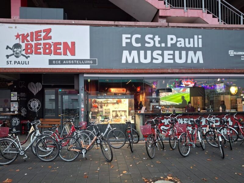 Downtown, Alster & Creative Neighborhoods by Bike - Key Points