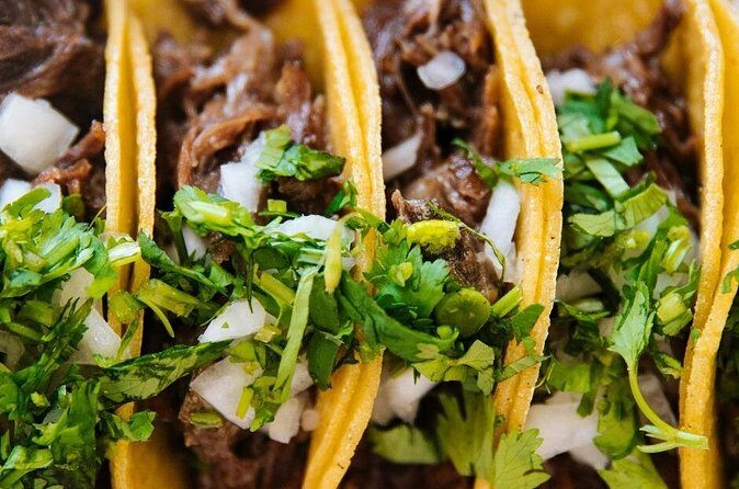 Downtown Dallas Walking Food Tour History and Cocktail Package - FAQs