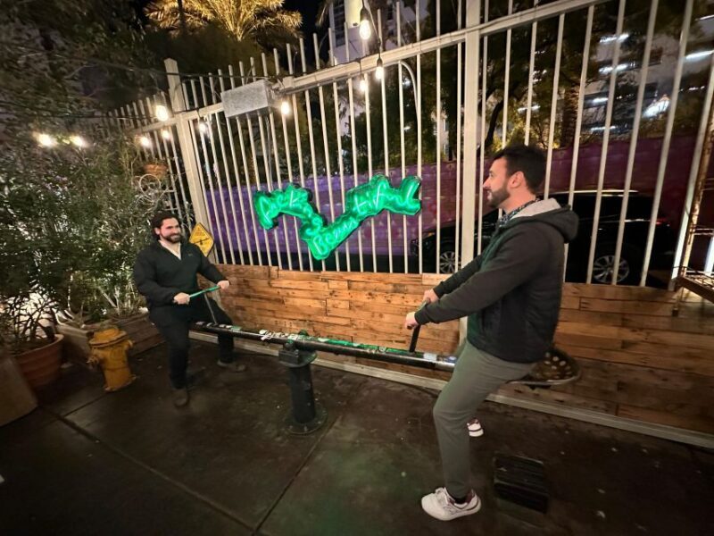 Downtown Las Vegas: Bar Crawl on Fremont St. - First Impressions and Overall Value