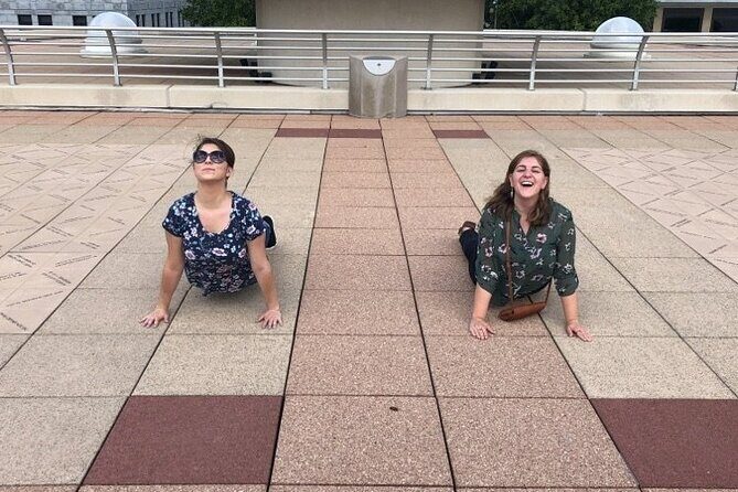 Downtown Las Vegas City Scavenger Hunt by Operation City Quest - Who Is This Tour Best For?