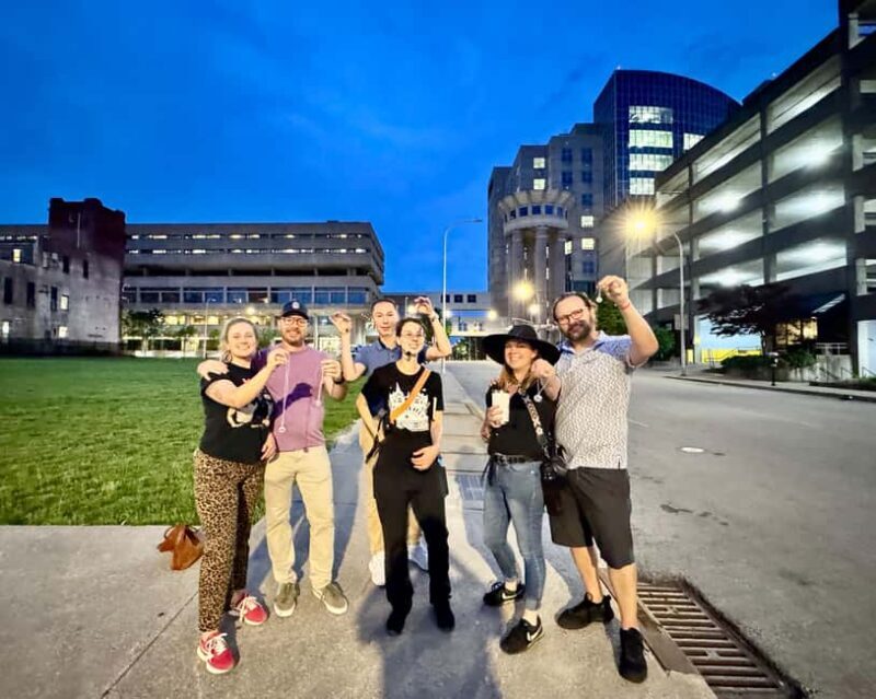 Downtown Louisville: Misfits and Mayhem Walk with Cocktail - FAQs