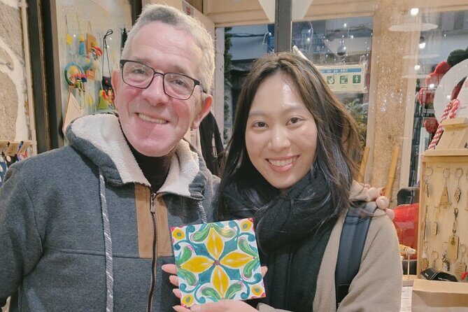 Downtown Porto Tile-Painting Workshop with Porto Wine  Bainharia - FAQ