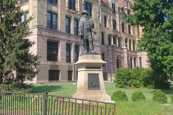 Downtown St. Louis Smartphone Guided Audio Walking Tour App - FAQs about the Downtown St. Louis Smartphone Guided Audio Walking Tour