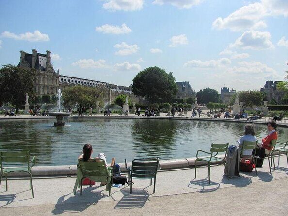Drawing workshop/creative notebook & cultural walk in the Tuileries - Key Points