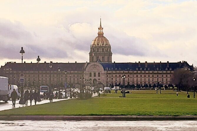Drawing workshop/creative notebook during a walk from the Invalides to the Petit Palais - Price and Value: Is It Worth It?